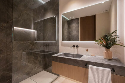 56fdc3d7e0159d69d3076d1f82ba1c3c - 26