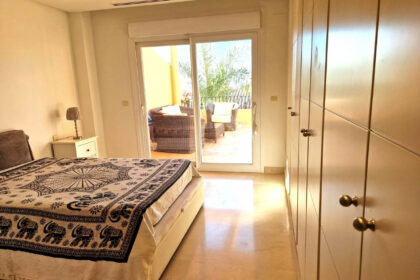 57c993f9b8546de11113444eec495343 - 22