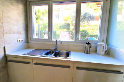 57c993f9b8546de11113444eec495343 - 24