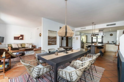 58e3353f9be46543c06cb0fc8b1b75b2 - 16