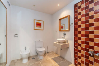 58e3353f9be46543c06cb0fc8b1b75b2 - 21