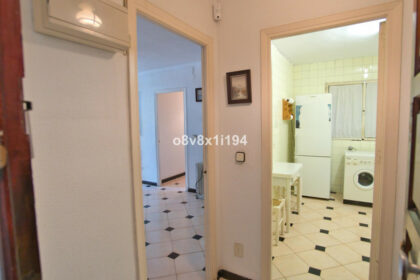 590793f8759bc6687e4fa16228d003e3 - 21