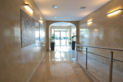 590793f8759bc6687e4fa16228d003e3 - 32