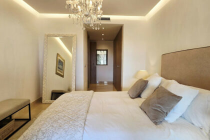 597cbc93d35accba29d4639c5cea1a87 - 18