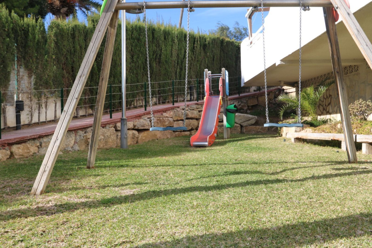 59bd0adae563b686357f3719c84bb154 - 19