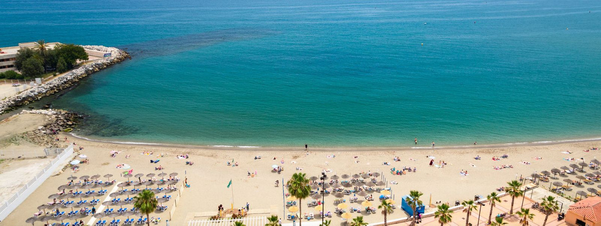 5a2a4cb7df96a6dd632f2e5ed276df87 - 25