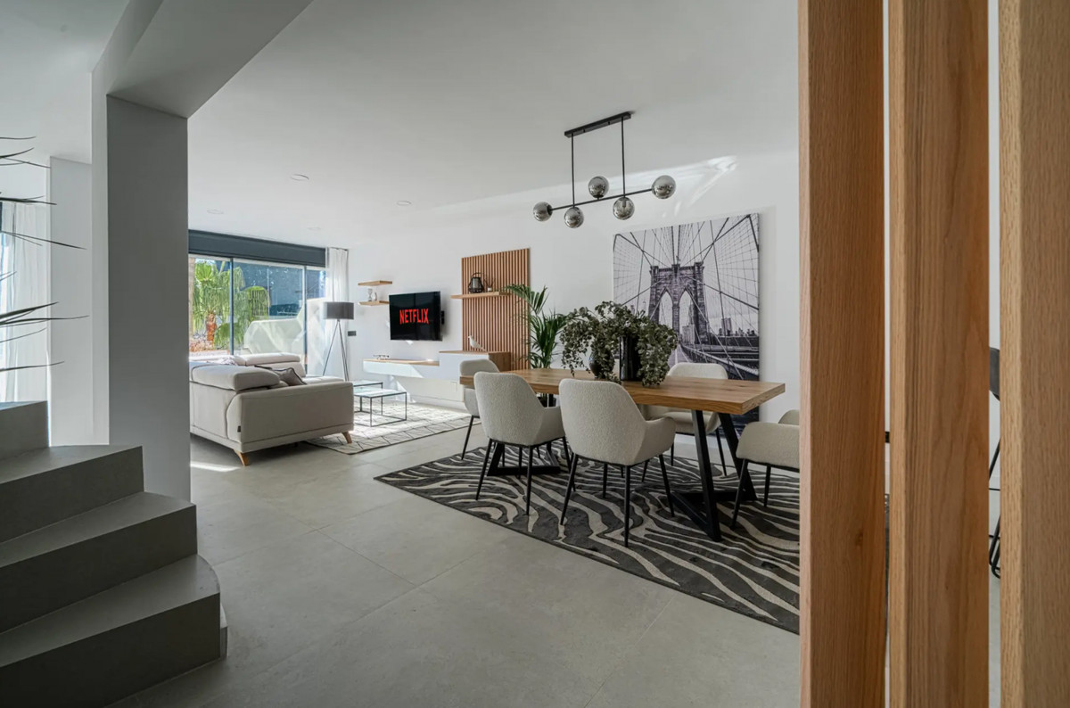 5a4e9779113261f418bd617cf2135f1b - 5