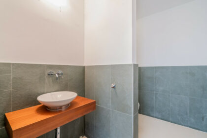 5abe3eda0890c501c2899992061c63ab - 20