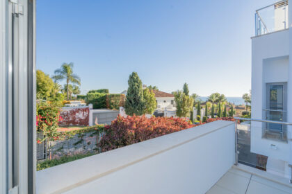 5abe3eda0890c501c2899992061c63ab - 38