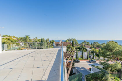 5abe3eda0890c501c2899992061c63ab - 44