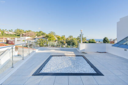 5abe3eda0890c501c2899992061c63ab - 46