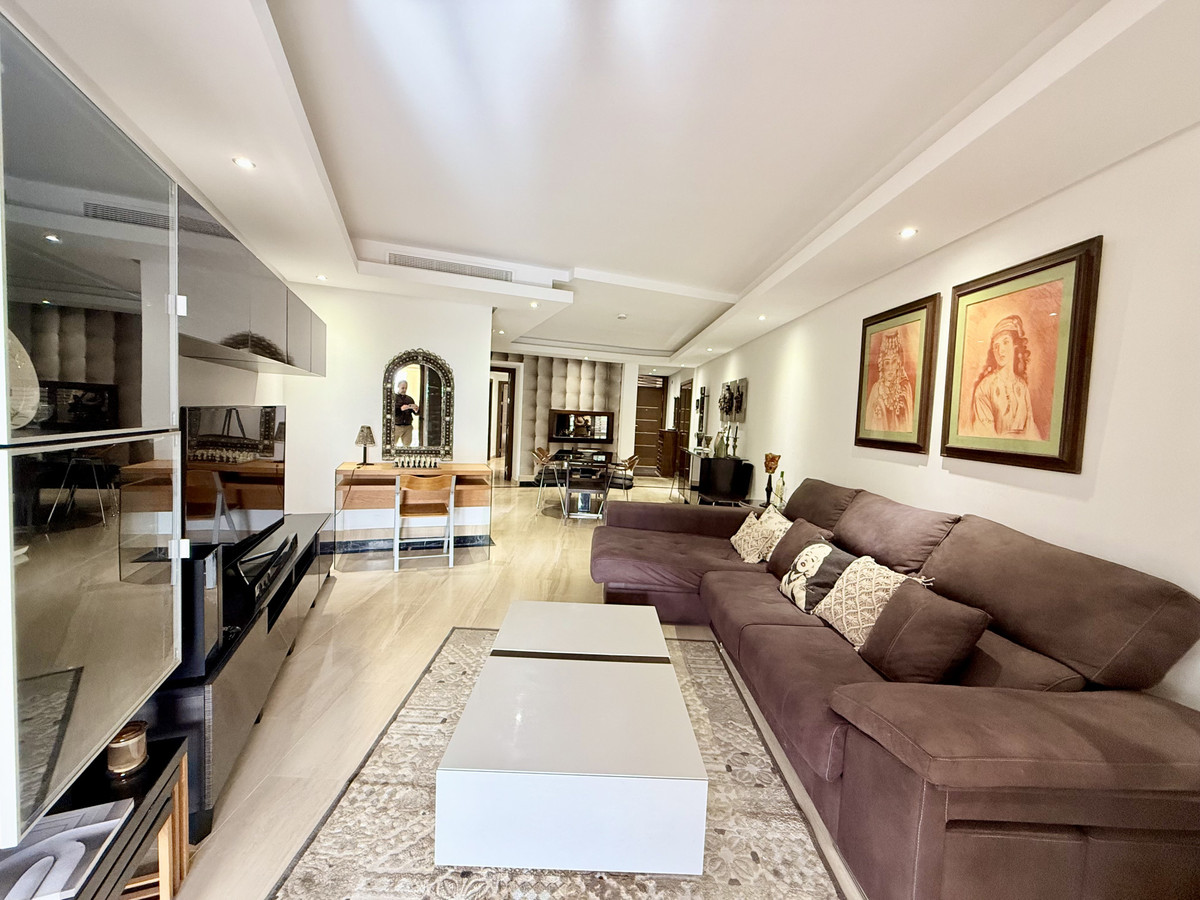 5ae4dec32439f4430ef6848322704d5b - 12