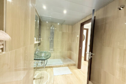 5ae4dec32439f4430ef6848322704d5b - 16