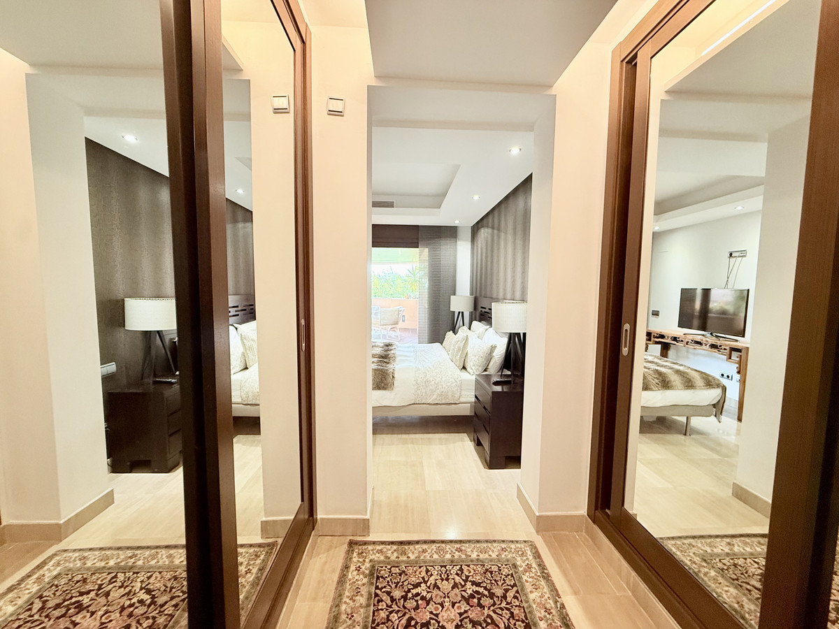 5ae4dec32439f4430ef6848322704d5b - 19