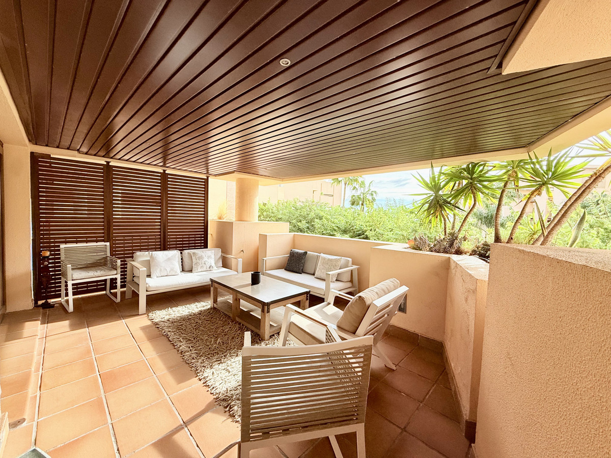 5ae4dec32439f4430ef6848322704d5b - 20