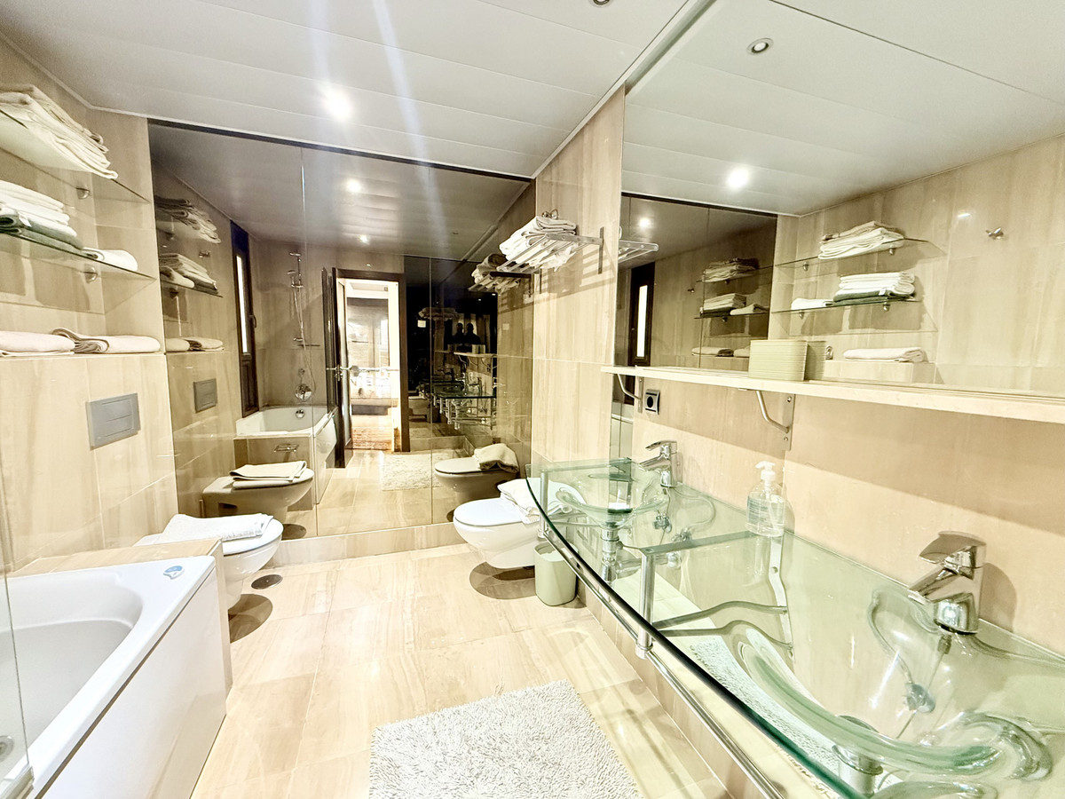 5ae4dec32439f4430ef6848322704d5b - 22