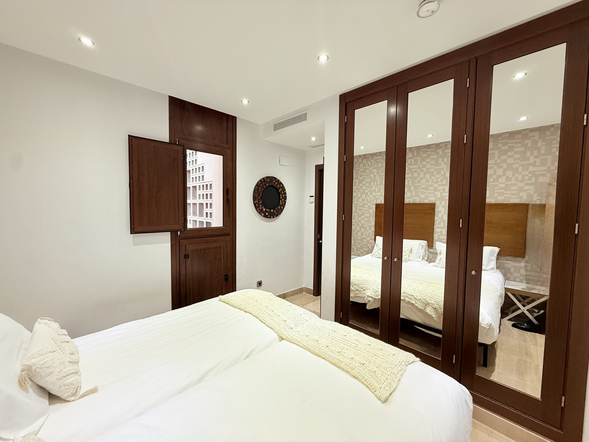 5ae4dec32439f4430ef6848322704d5b - 28