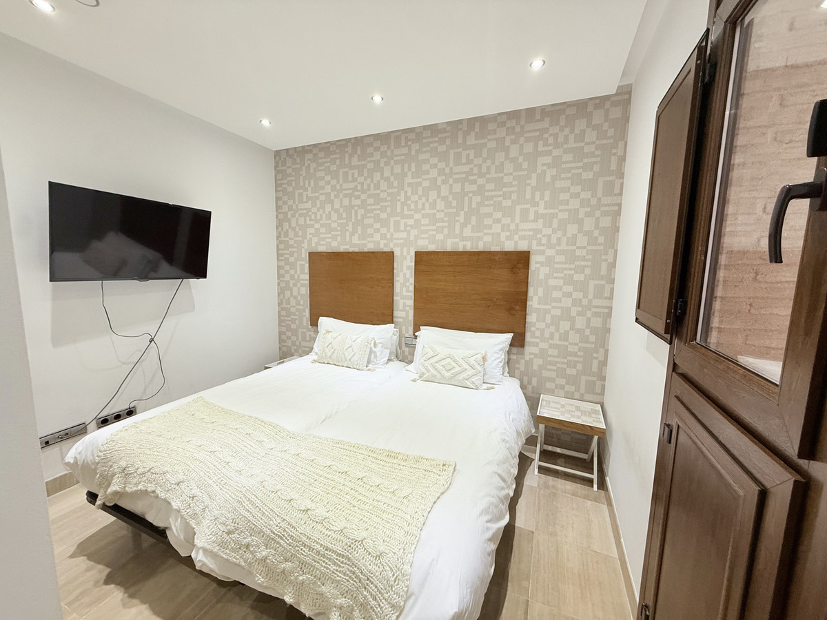 5ae4dec32439f4430ef6848322704d5b - 29