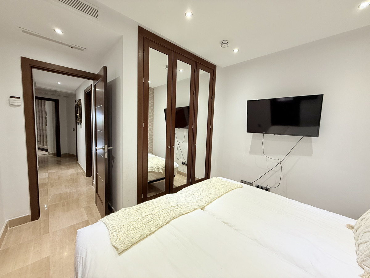 5ae4dec32439f4430ef6848322704d5b - 30