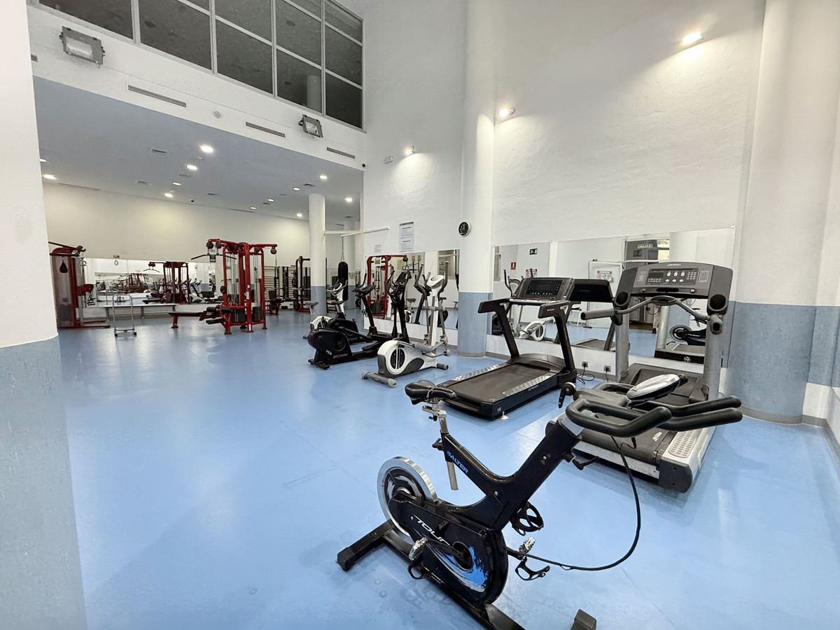 5ae4dec32439f4430ef6848322704d5b - 33