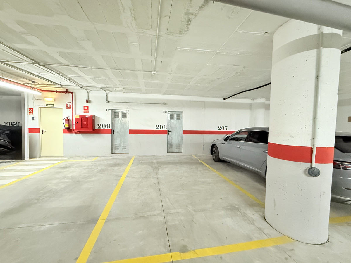 5ae4dec32439f4430ef6848322704d5b - 37