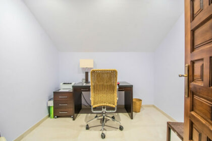 5b1b686530d8b1ac7b5df0ba518007d6 - 24