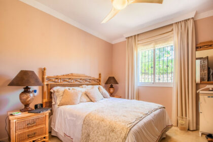 5b1b686530d8b1ac7b5df0ba518007d6 - 44