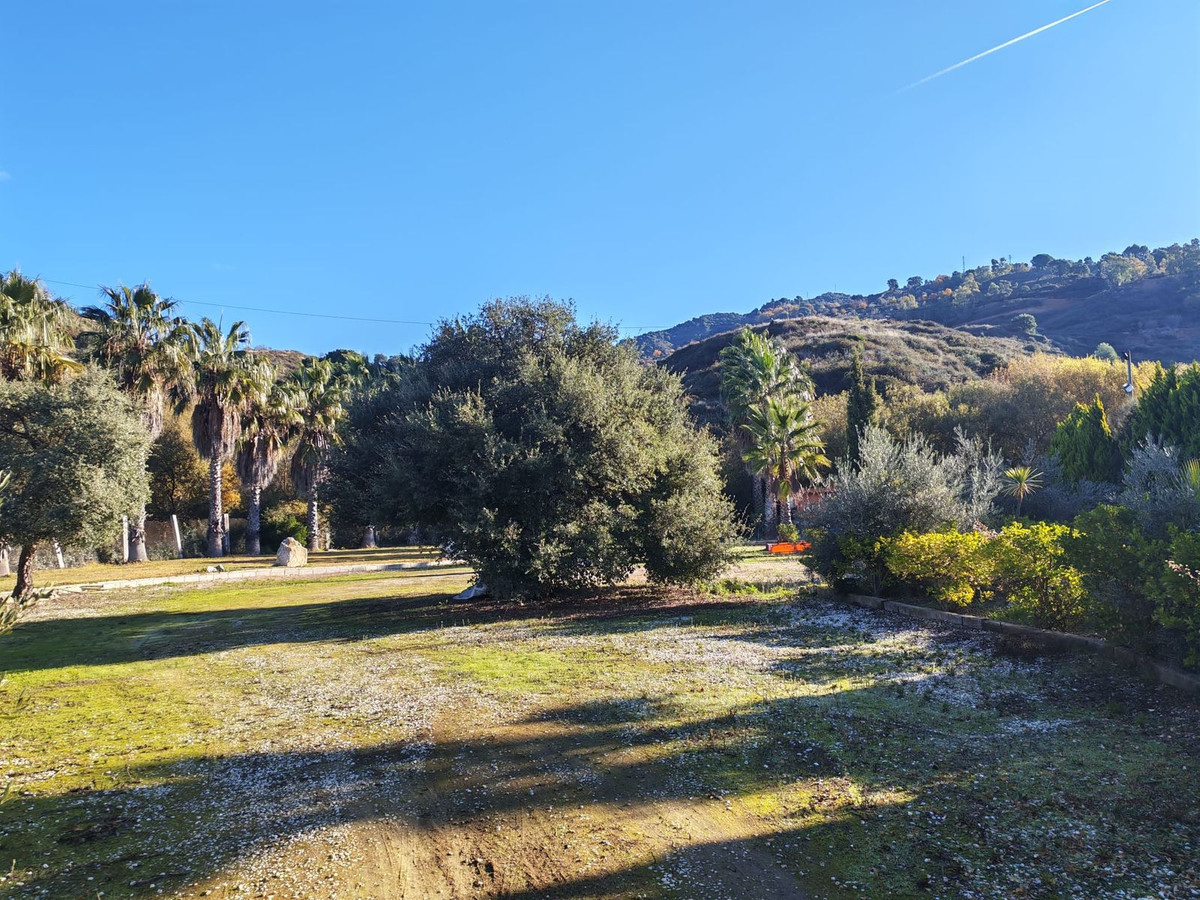 5b4a91136ac5cbf3f154994332d623c4 - 34