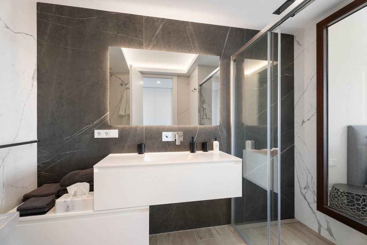 5bc9bf48171ae6731cef49ddc2ee3f25 - 15