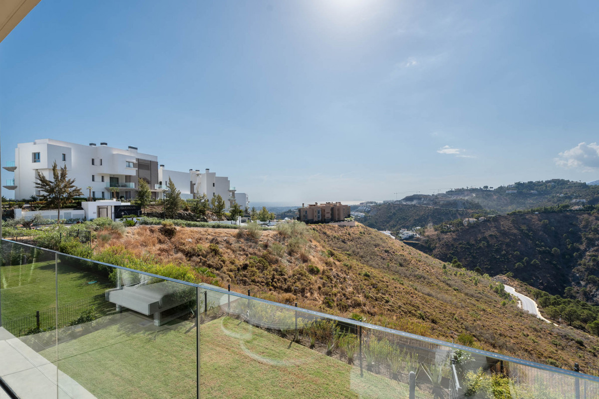 5bc9bf48171ae6731cef49ddc2ee3f25 - 28