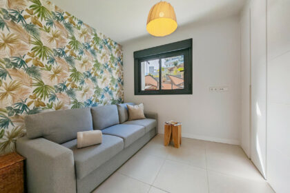 5dce201ea55813b1c52d07cd133280cb - 12