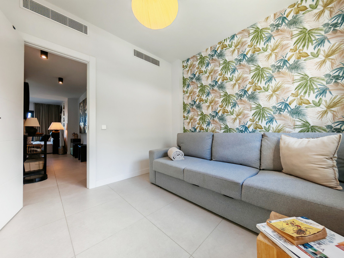 5dce201ea55813b1c52d07cd133280cb - 13