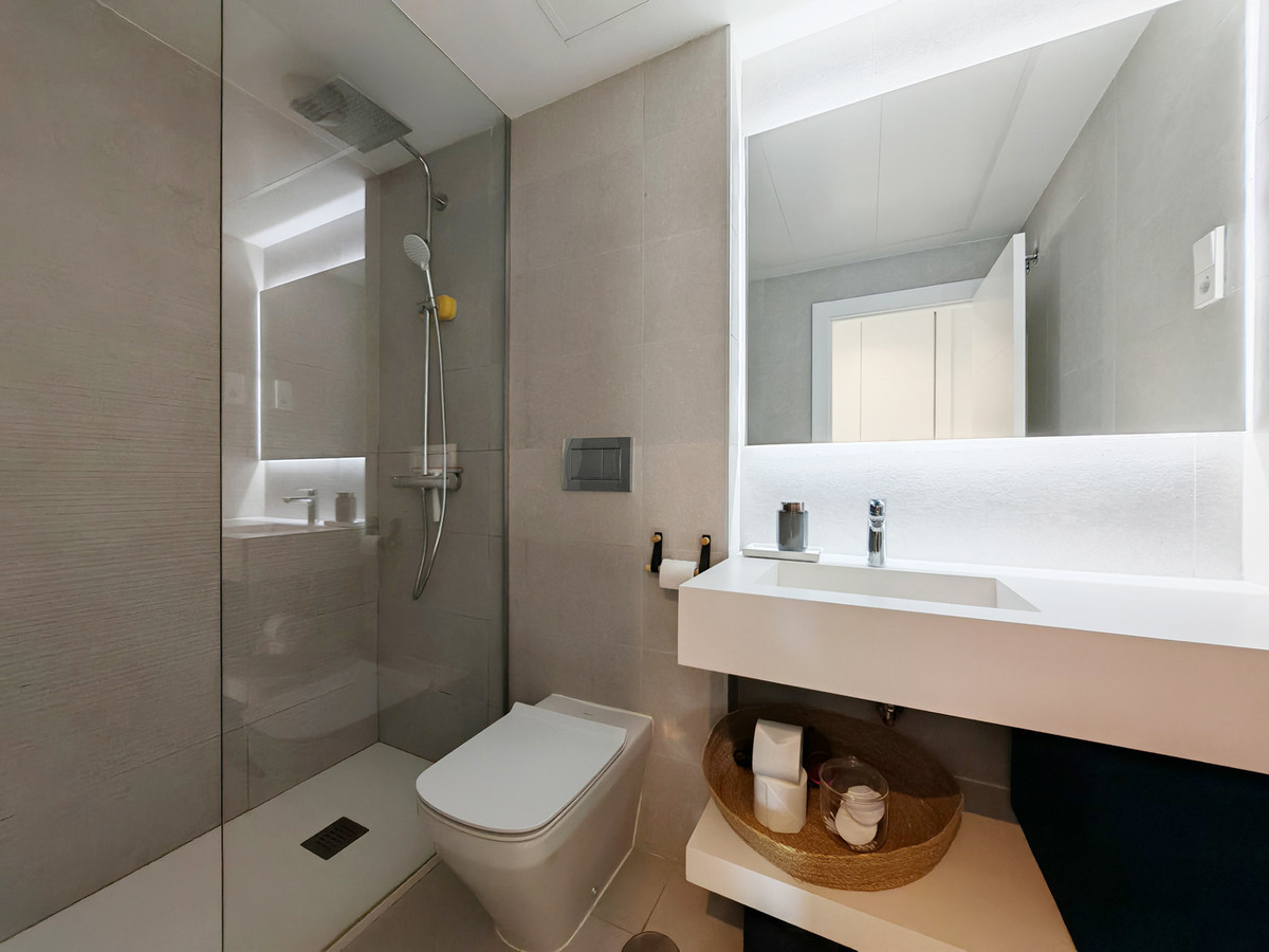 5dce201ea55813b1c52d07cd133280cb - 14