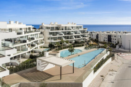 5e34d61b75f5bf365ac97c195800957a - 24