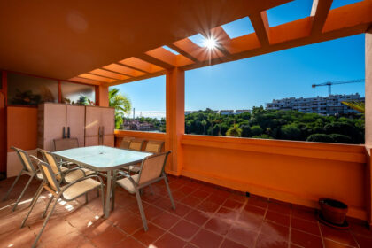 5e560275dfa424fab650c20f2ecc97f6 - 24