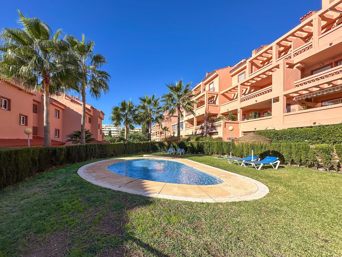 5e560275dfa424fab650c20f2ecc97f6 - 27