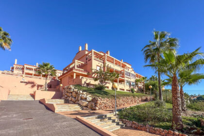 5e560275dfa424fab650c20f2ecc97f6 - 28