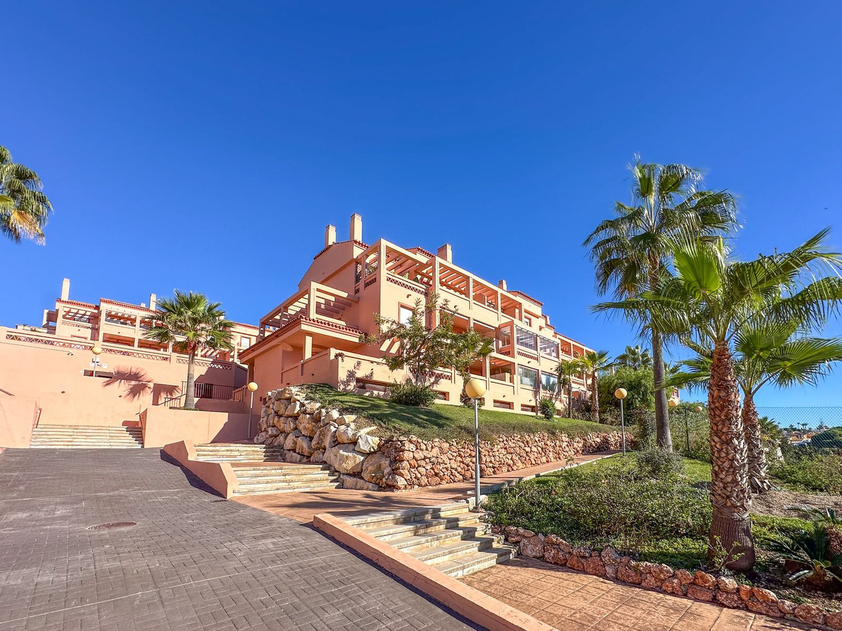 5e560275dfa424fab650c20f2ecc97f6 - 28