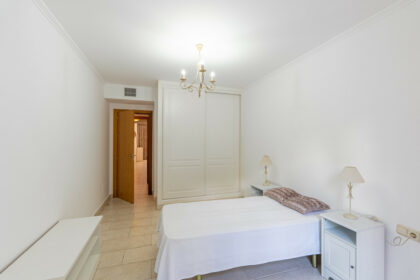 5e62a1c42e0755844da304a59461a353 - 17