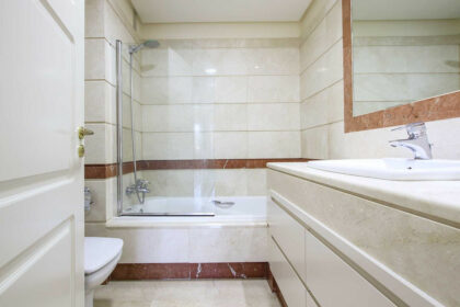 5ea69e9d4f1f91c20fc4dc7b096142fa - 15