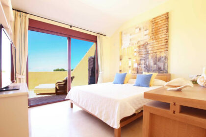 5ea69e9d4f1f91c20fc4dc7b096142fa - 20