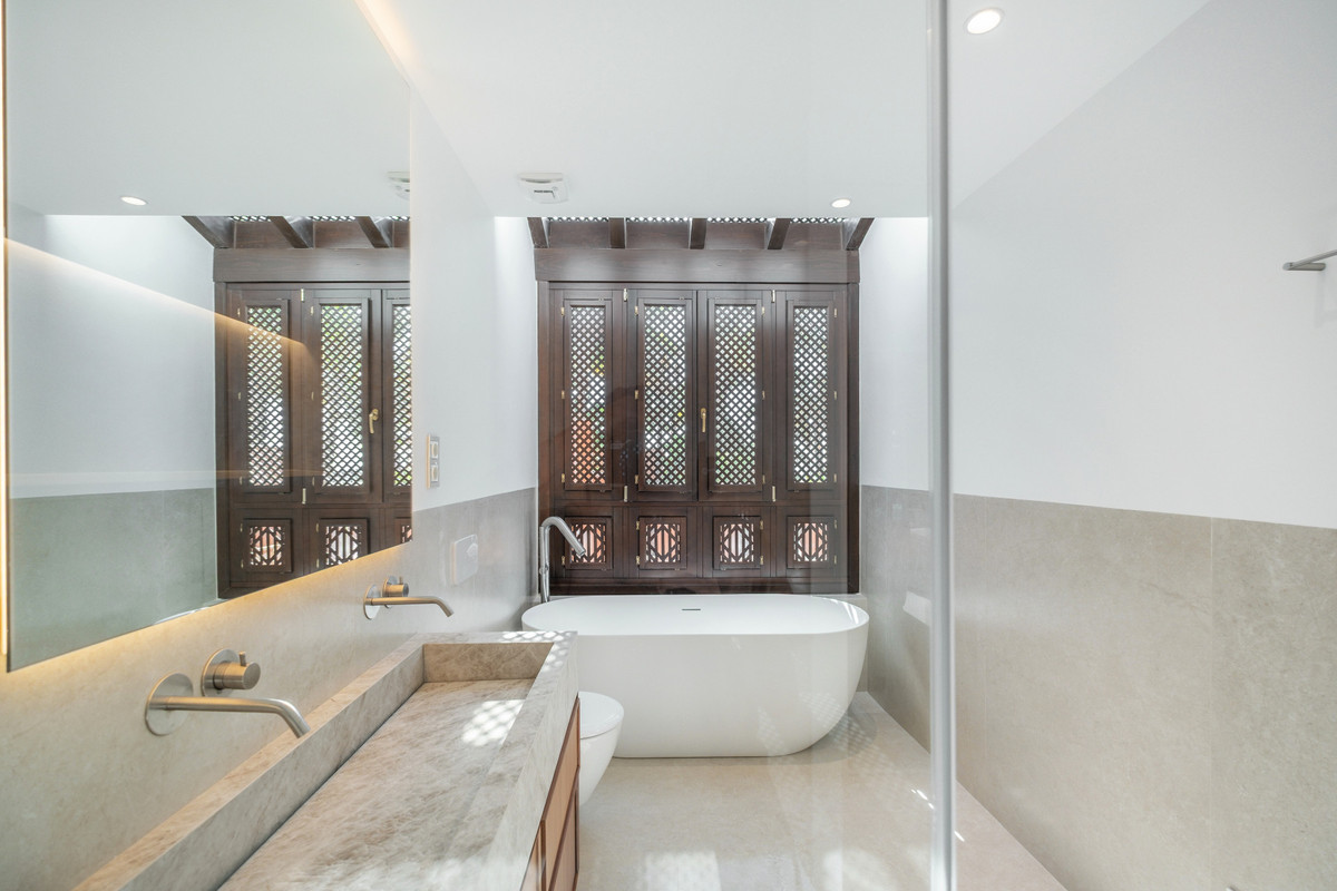 60cc5eeea58c02d04356621042a322a6 - 17