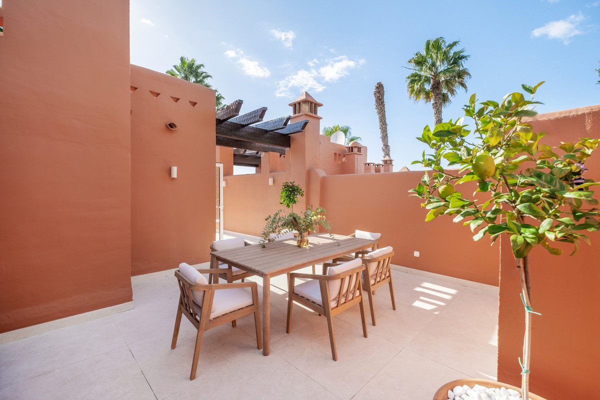 60cc5eeea58c02d04356621042a322a6 - 22