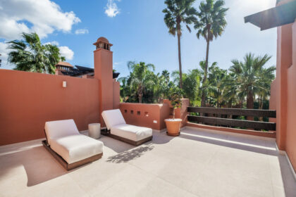 60cc5eeea58c02d04356621042a322a6 - 24