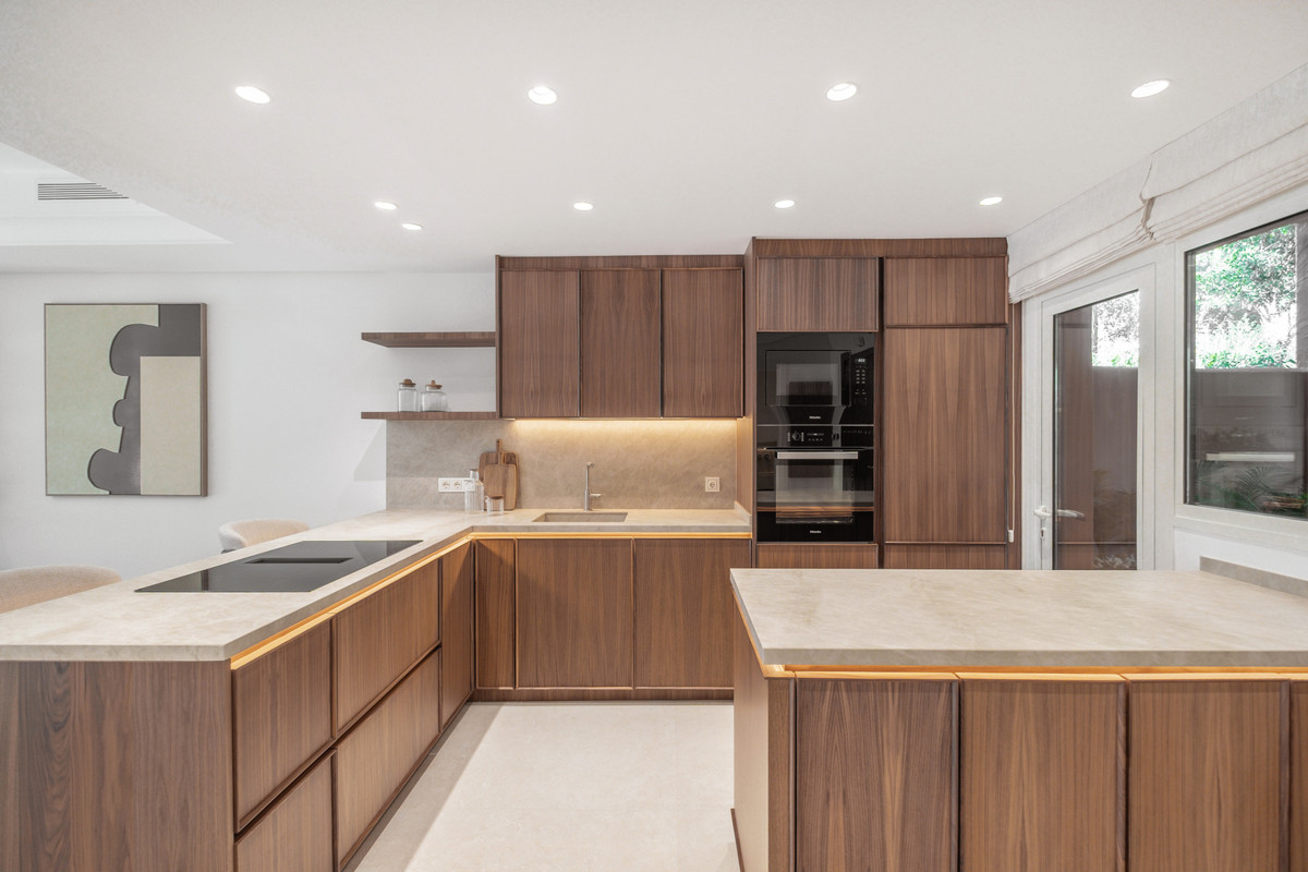 60cc5eeea58c02d04356621042a322a6 - 3