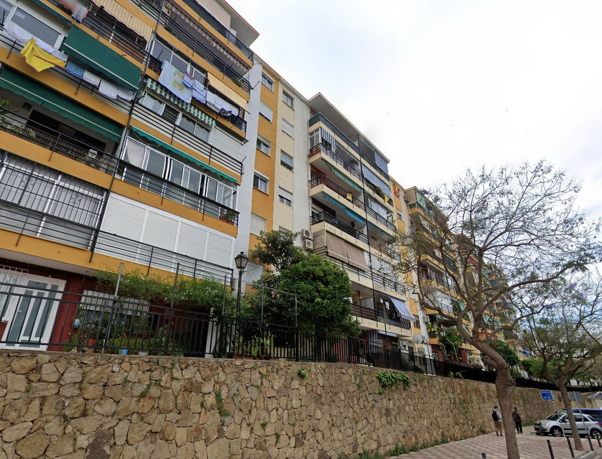 613adf585f9d066abf22bbf32438182f - 2