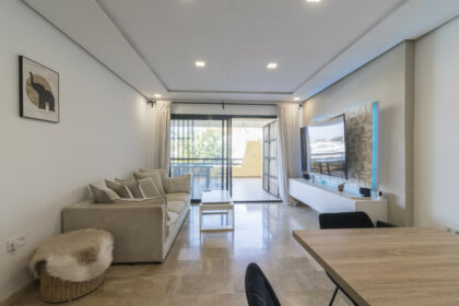 63a480fde220a4560124c78f3cab6f42 - 15