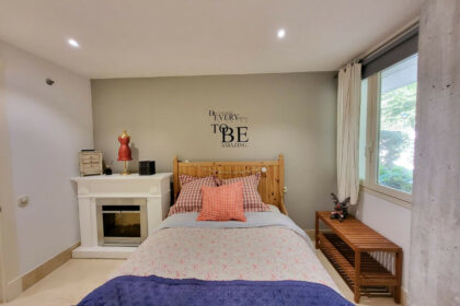 63aafb92e1a8424f09e23d6a10ef1826 - 25