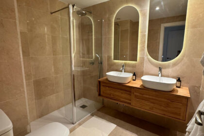 642219970a01abf5f9ccc7282913fce6 - 12