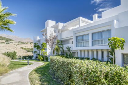 6423b1abb2683333aeaa03c0b53913e1 - 19